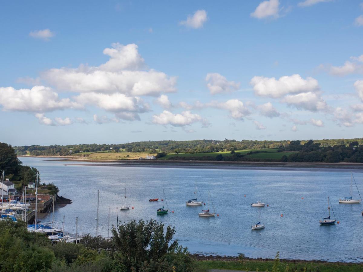 Bronallt Y Felinheli Exterior photo