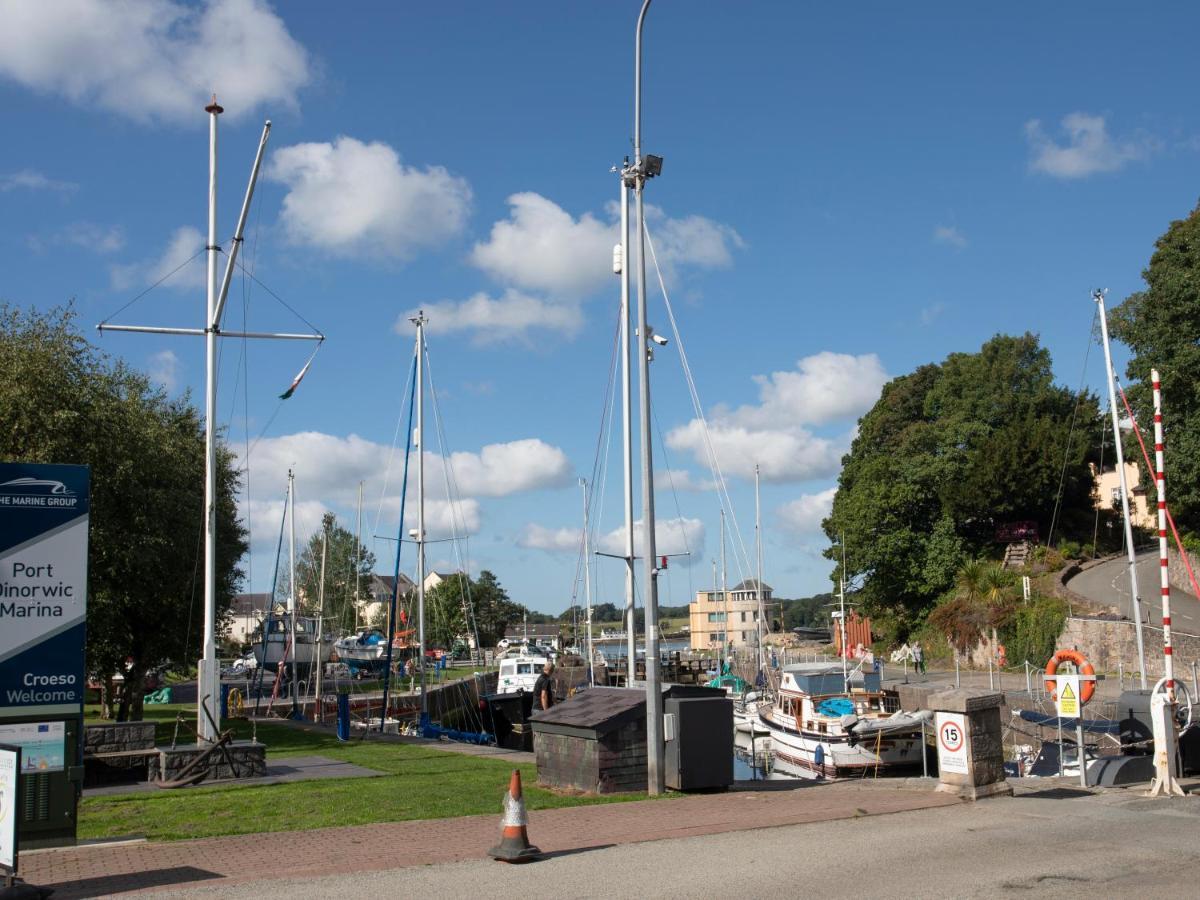 Bronallt Y Felinheli Exterior photo